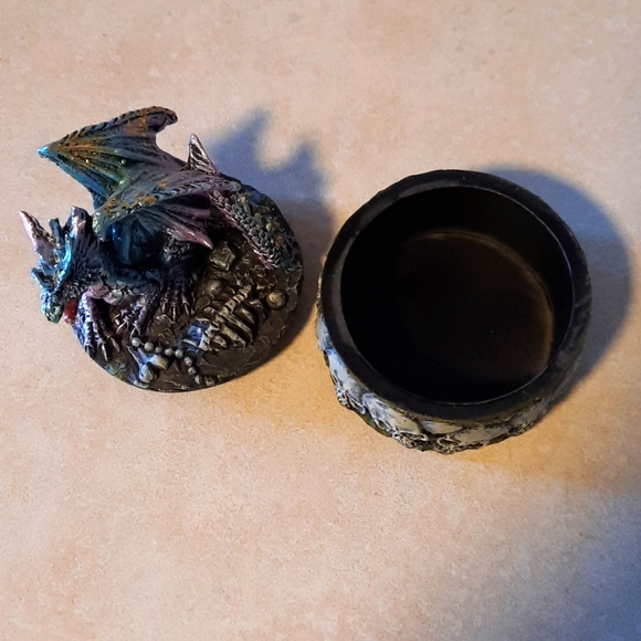Dragon Trinket Box - Picture 4 of 4